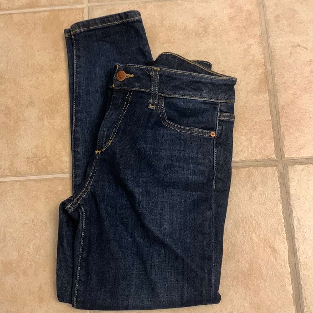 Never worn Joe’s Skinny Jeans in dark wash